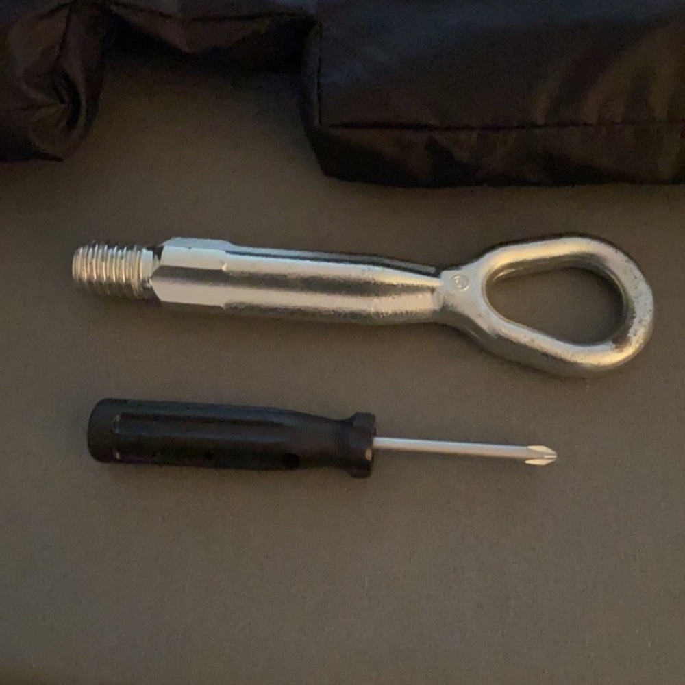 Genuine BMW Tow Hitch with Bonus Screwdriver